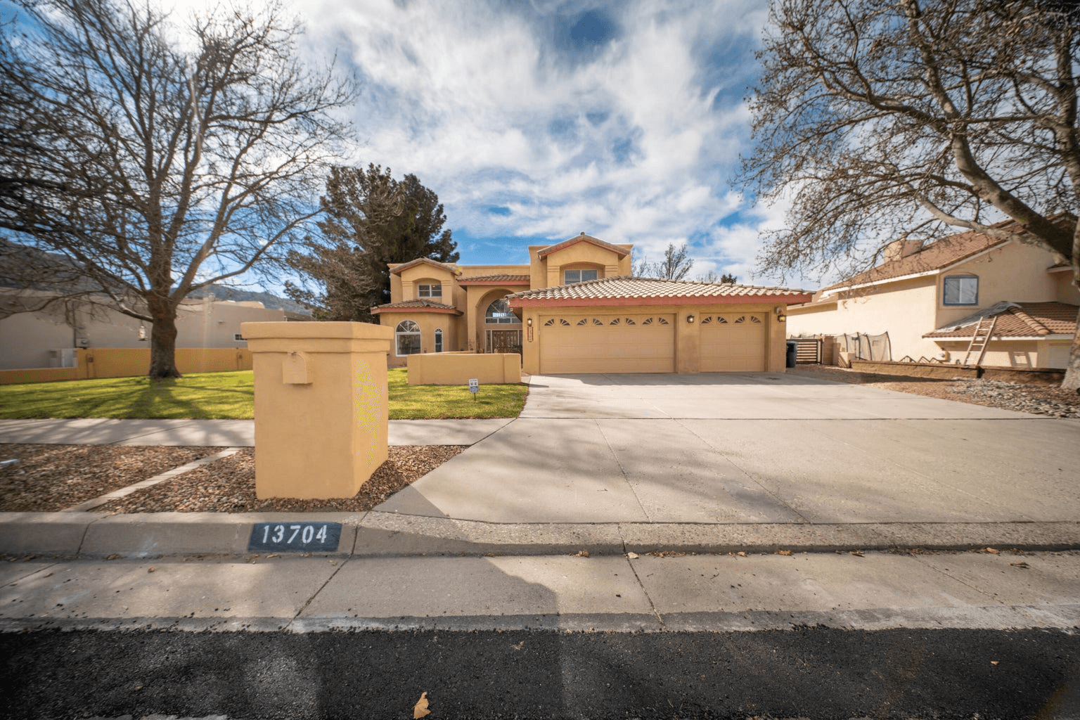 13704 Crested Butte Drive NE — 4BR 3BA home in Pinnacle Estates Subd